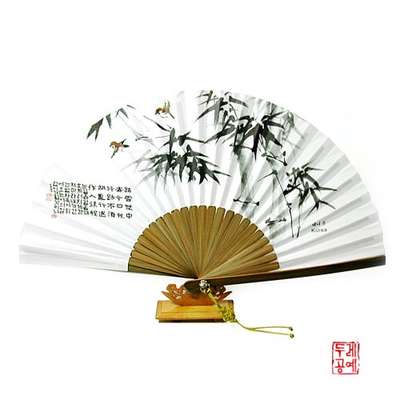Bamboo Fan 25cm