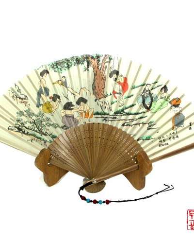 Bamboo Folding Fan_Hyewon Shin Yun-bok [Dano]