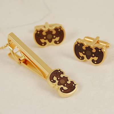 Jangseok Necktie Pin (Bat Motif)