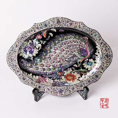Peacock Cutout Oval Tray