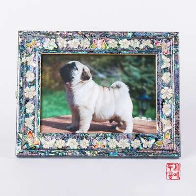 Flower and Butterfly Inlaid Mother-of-Pearl Frame