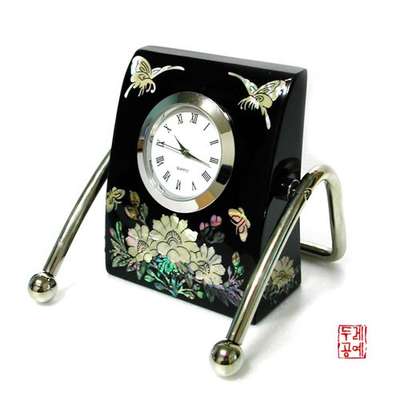 Wildflower Pattern Analog Clock