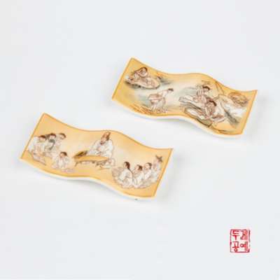 Traditional Genre Painting Spoon Rest_Wave Pattern