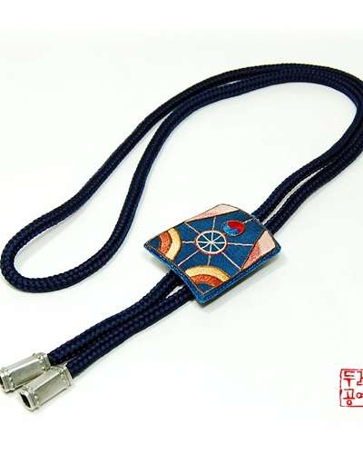 刺繍盾凧タイスリング(青色)