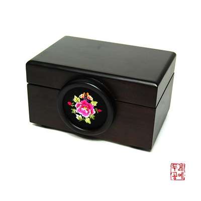 Round Business Card Holder - Peony