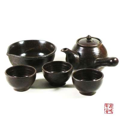 Traditional Onggi 3-Person Tea Set