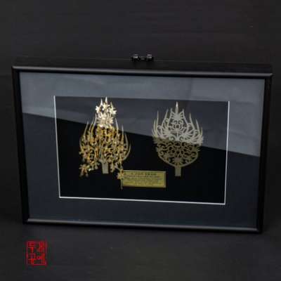 Baekje Gold Crown Ornament (King and Queen) Large