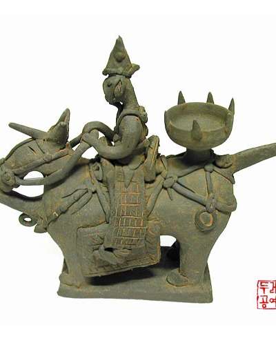 騎馬人物形土器
