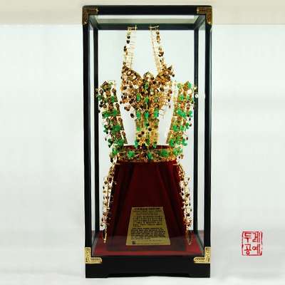 Cheonma Tumulus Gold Crown 1/3 Scale