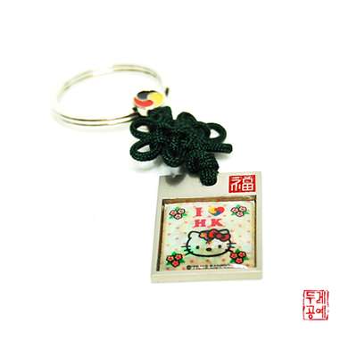 Hello Kitty Love Korea Square Keyring