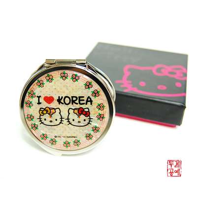 Hello Kitty Love Korea Hand Mirror