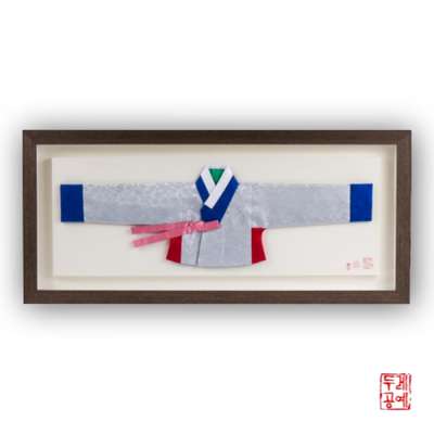 Traditional Hand-Stitched Jeogori Frame 1