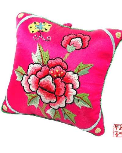 Flower Butterfly Needle Cushion