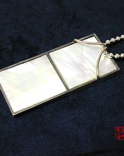 Square Mother-of-Pearl Necklace 2